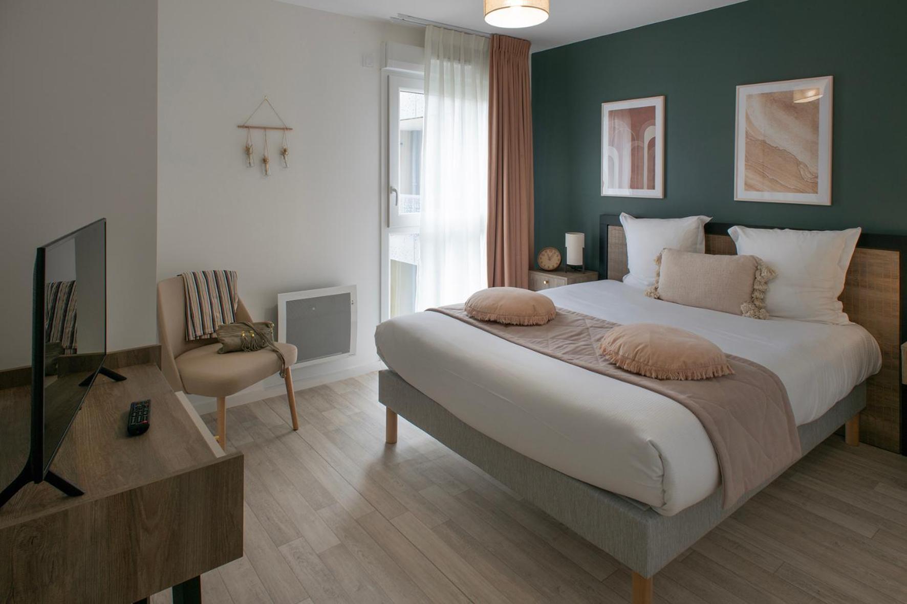 Residence Services Seniors - Domitys Les Jardins D'Ahna Dinan Dış mekan fotoğraf